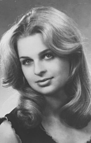 Elizabeth Modelski 1955-2025